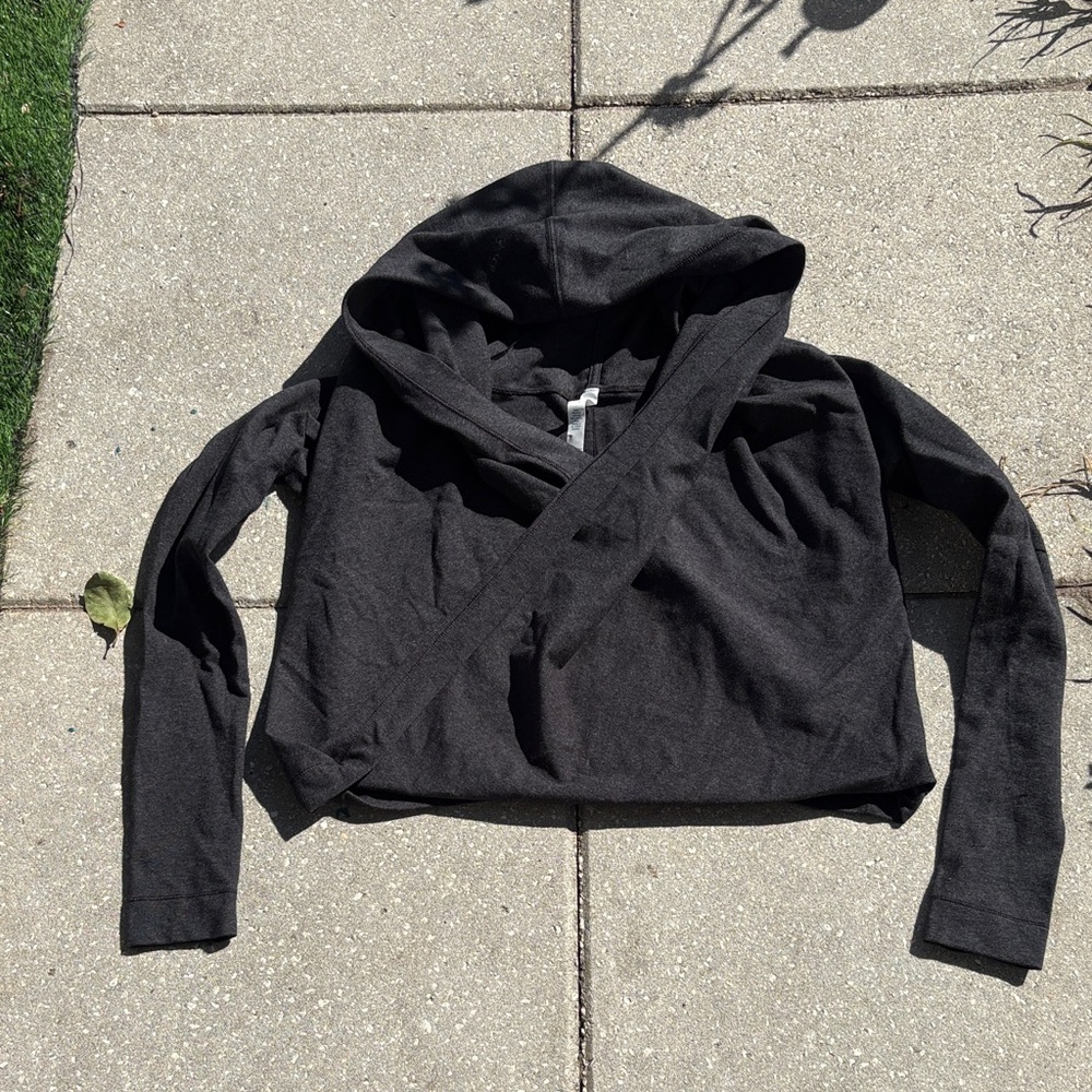 lululemon athletica Charcoal Hooded Sweater - Picture 3 of 7